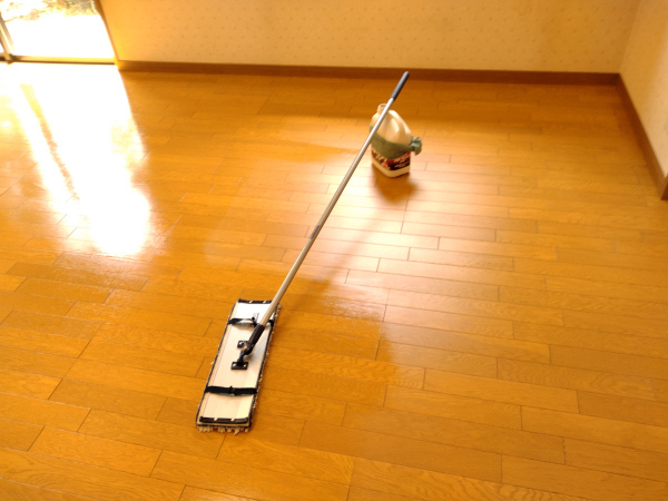 ワックス塗布作業